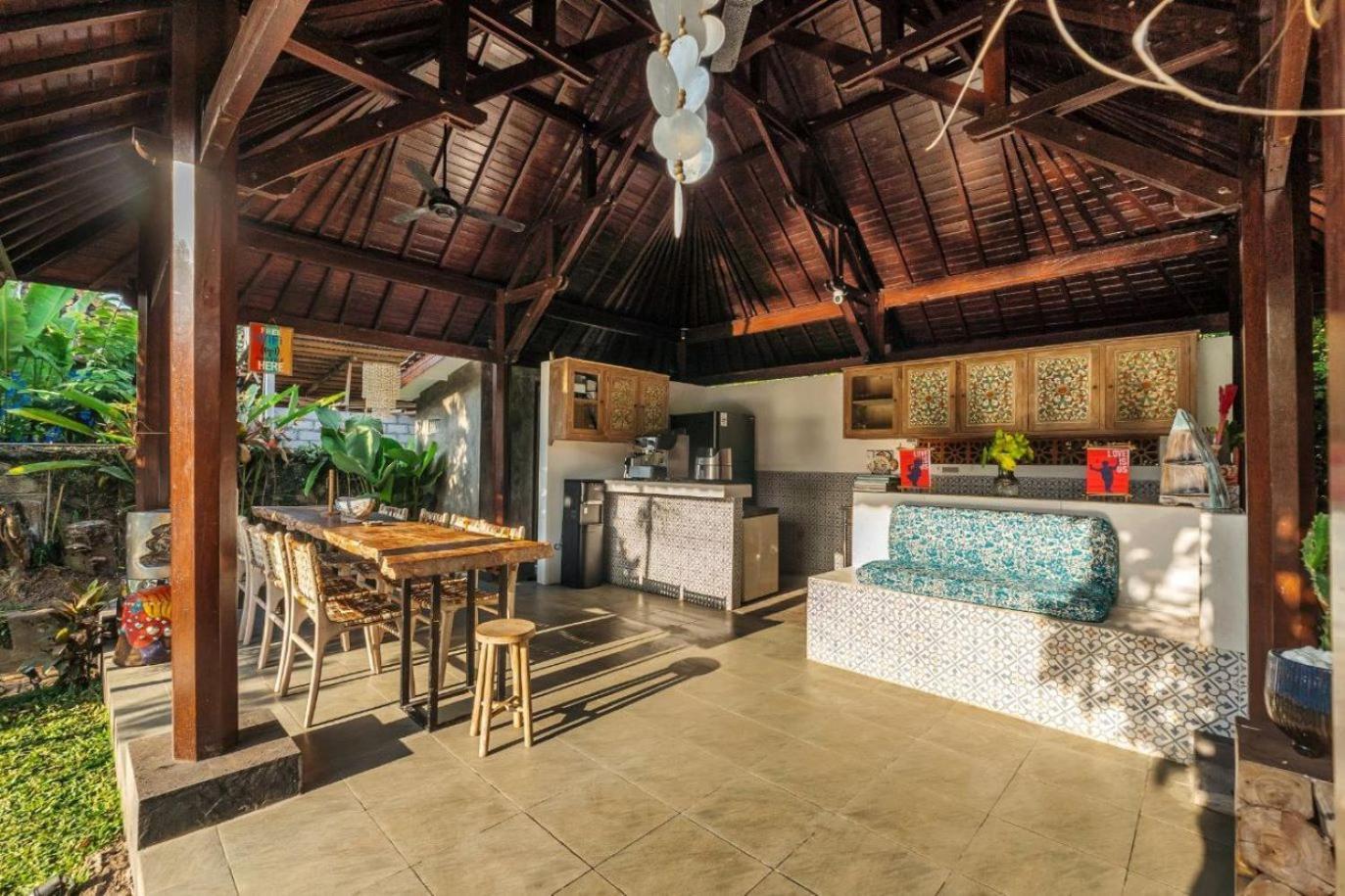Ubud Backpacker Hostel ภายนอก รูปภาพ